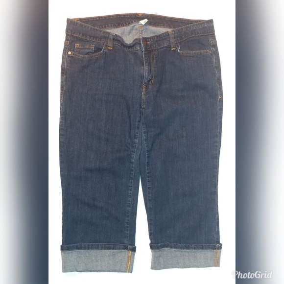 Old Navy Cropped Jeans 16 - Picture 2 of 4